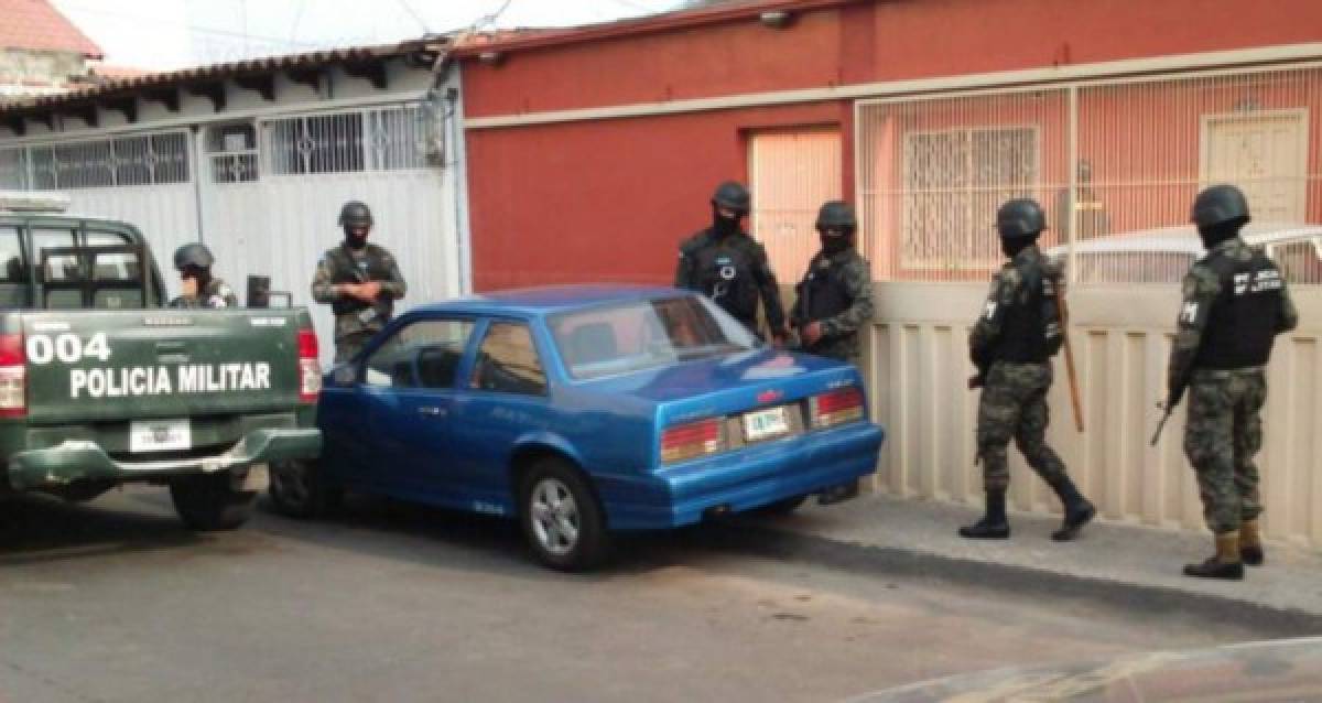 La Policía Militar en conjunto con agentes de la ATIC se trasladaron a la colonia Miraflores para efectuar capturas como parte de la Operación Jaguar.