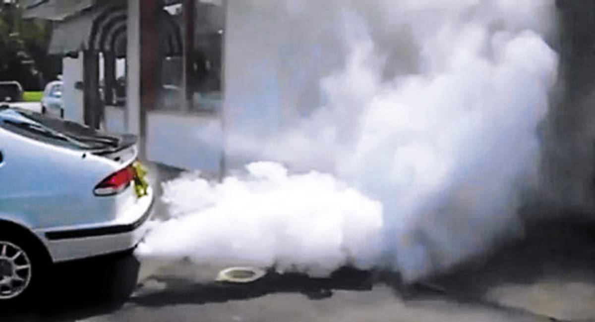 ¡Cuidado con el humo de los autos!