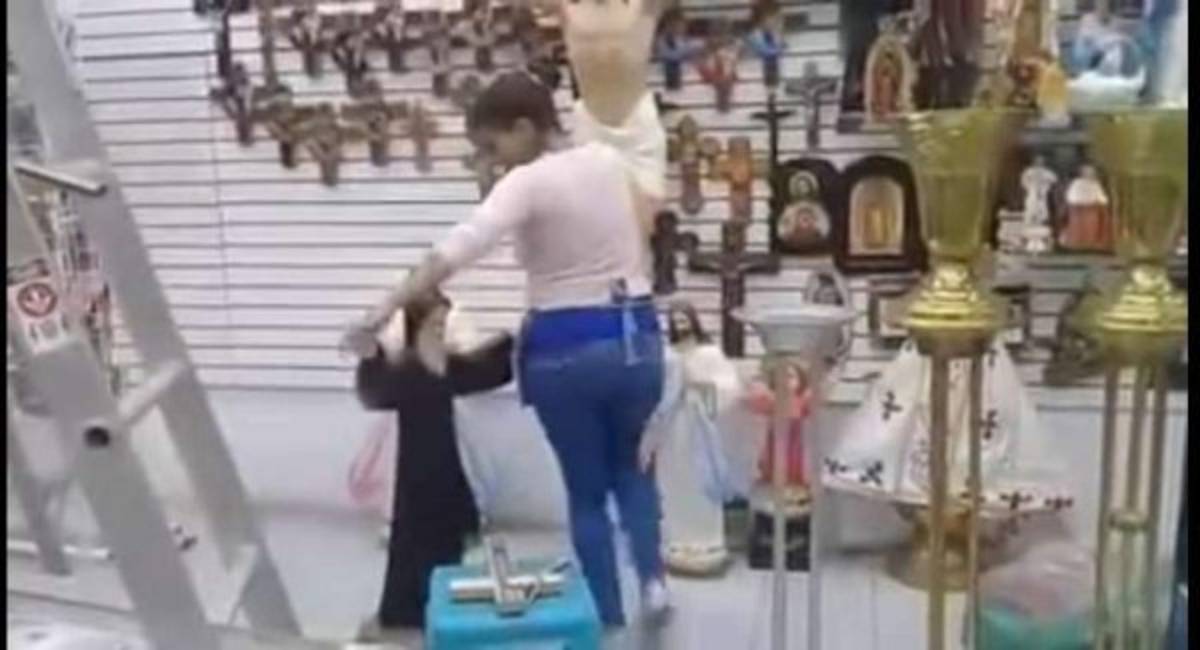 Viral: Baile de cumbia junto a figura religiosa genera indignación en las redes sociales