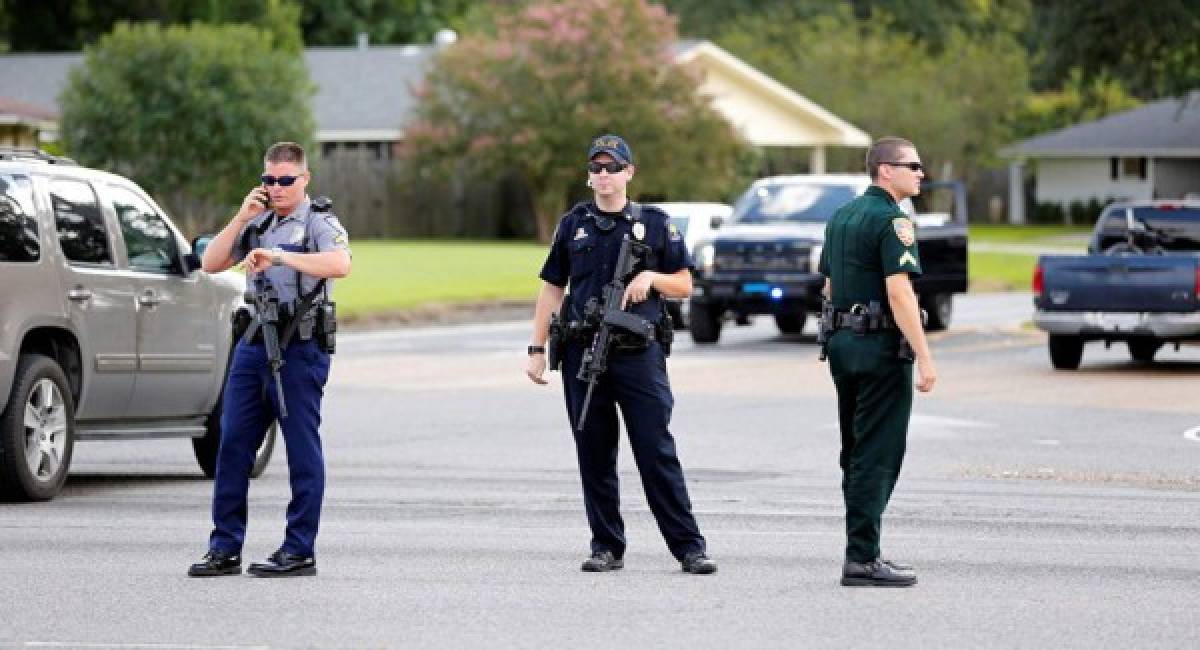 EE UU: Tres policías muertos en Baton Rouge, Luisiana