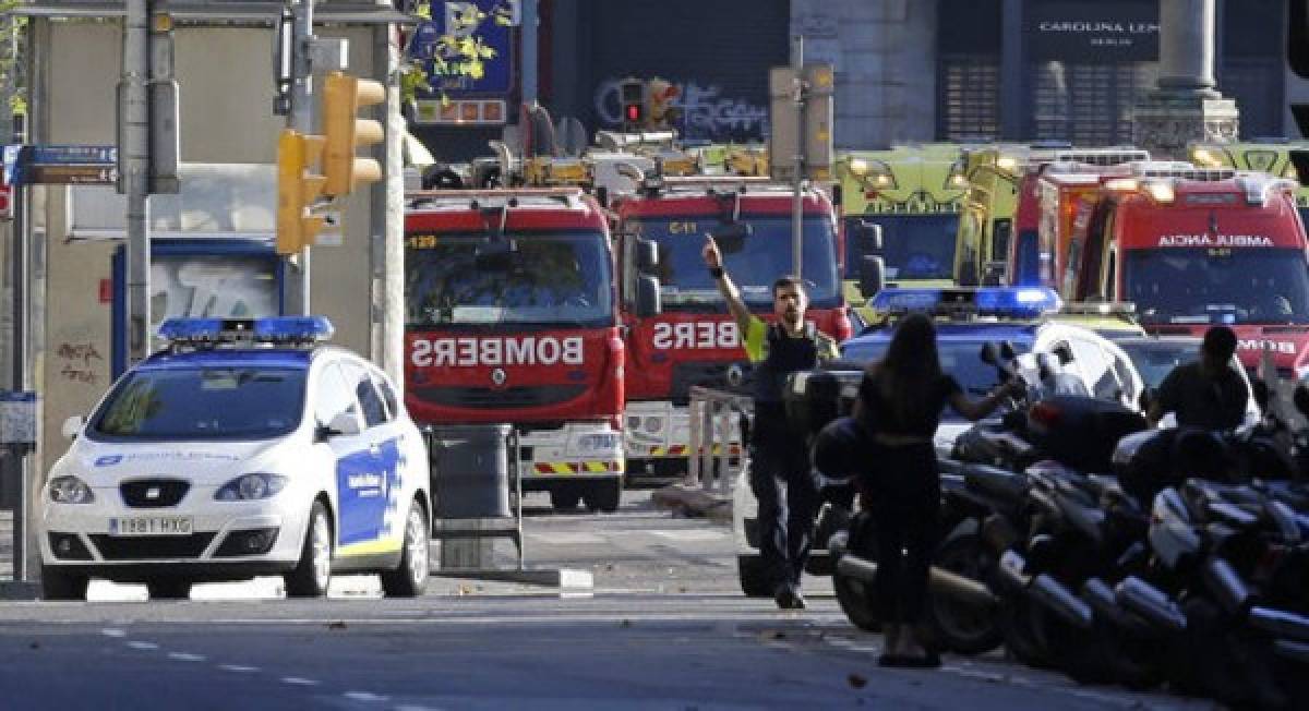 Arrestan a 2 personas por ataque en Barcelona