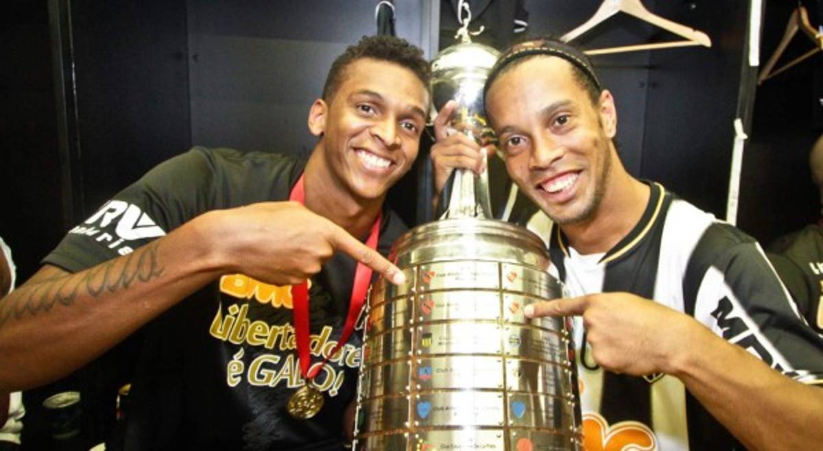 Bienvenido Ronaldinho Gaúcho, por primera vez en Honduras