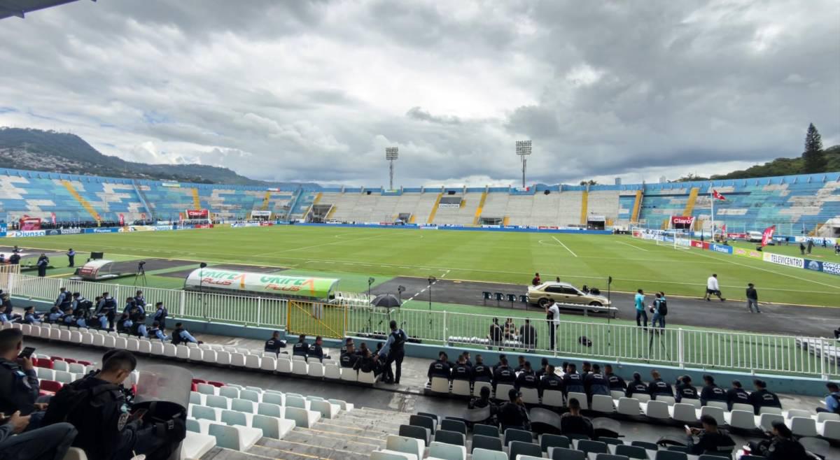 Periodista sorprende, petición a futbolista y respaldo total a la Selección de Honduras ante Haití