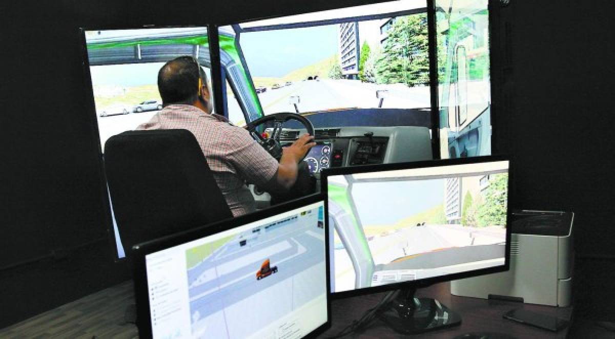 Escuela de Transporte iniciará certificación de conductores