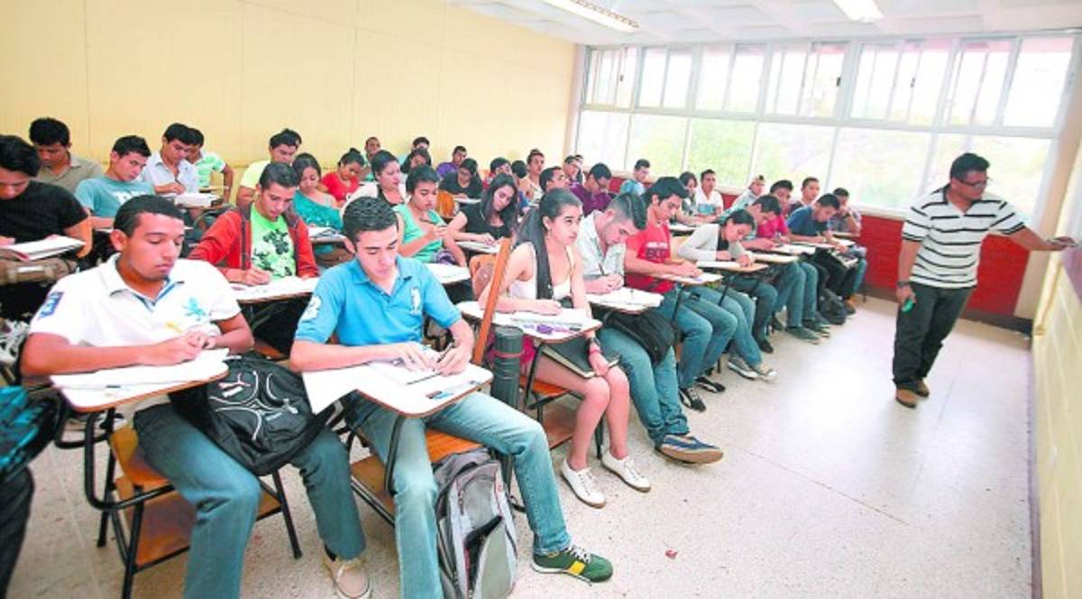 Sugieren al magisterio 'desmarcarse” de Libre