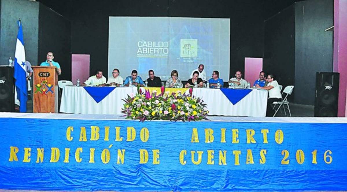 La Paz rinde cuentas de sus fondos