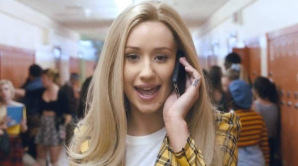 ¿Adicta a las cirugías plásticas? Iggy Azalea reaparece con nuevo rostro