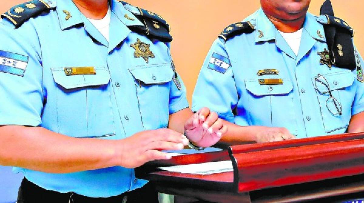 Revisan perfiles de oficiales aptos para dirigir la Policía Nacional de Honduras
