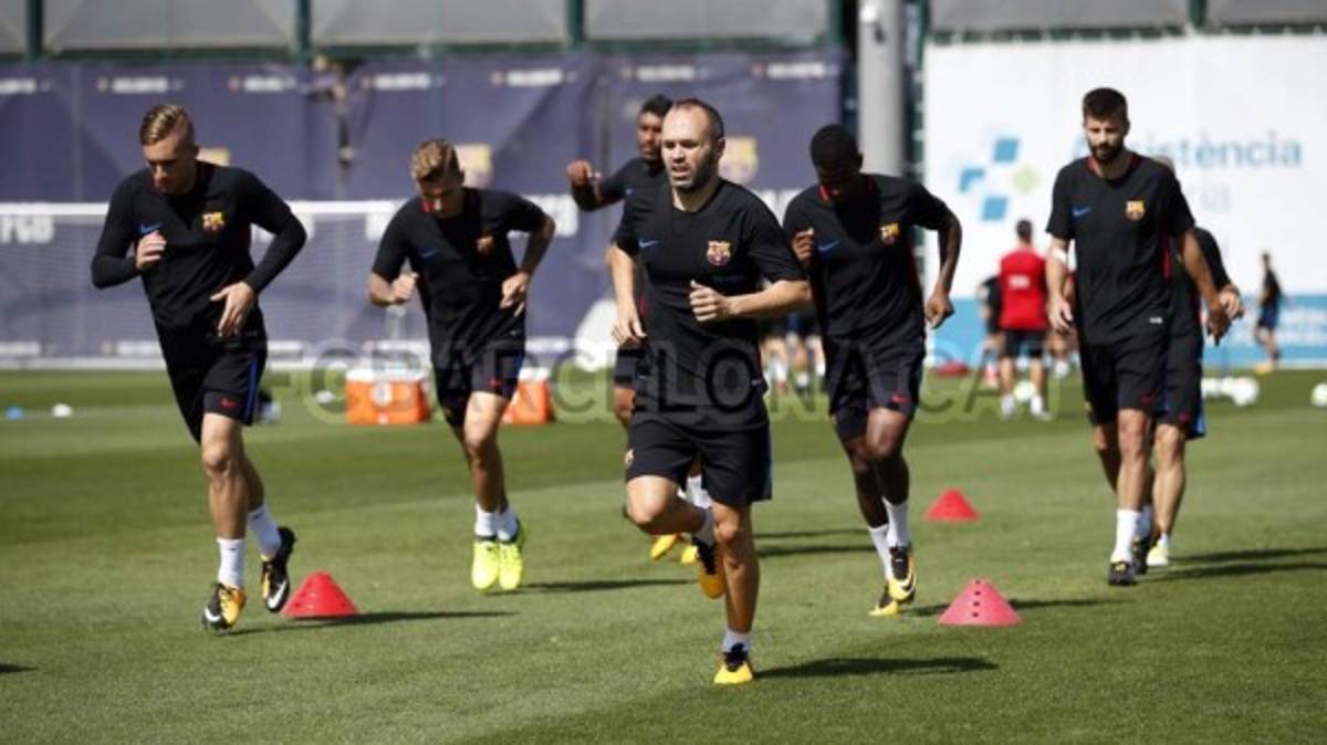 El Choco Lozano fue convocado para entrenar con el primer equipo del Barcelona