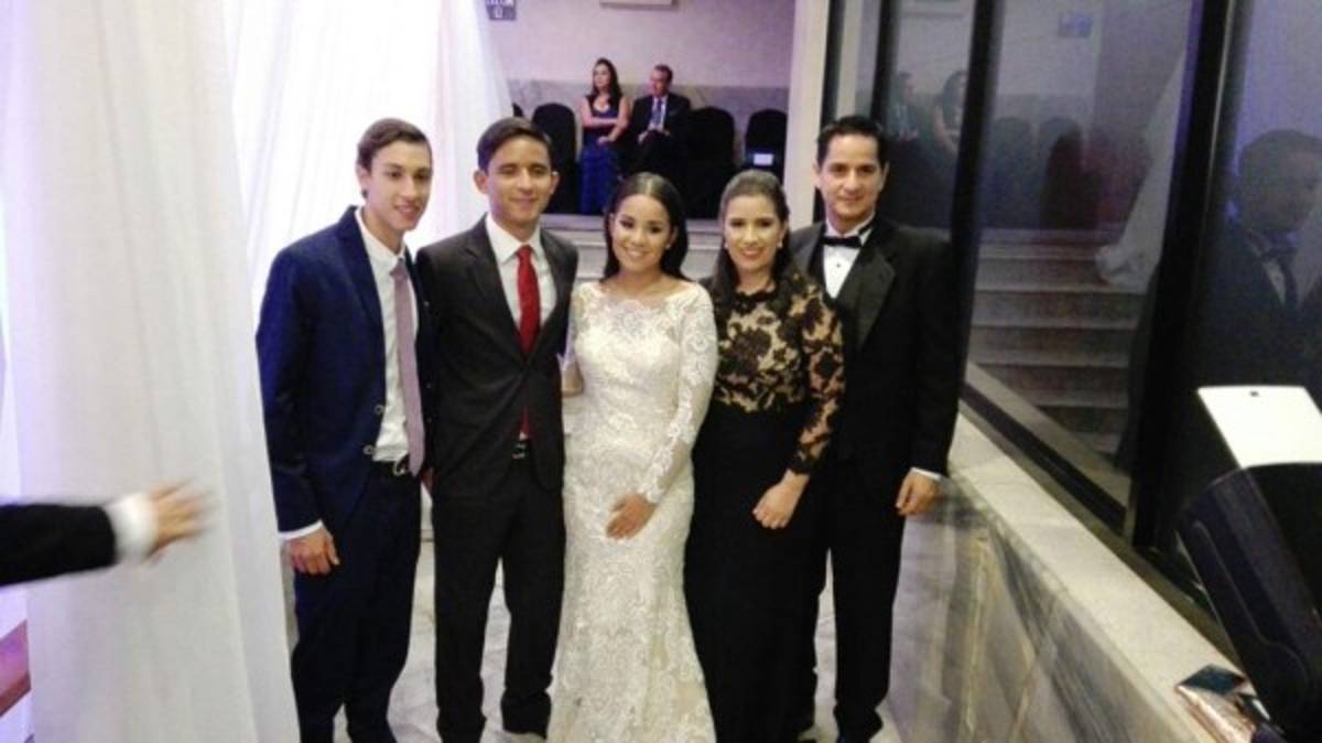 FOTOS: Promoción de Escuela Americana, la más esperada del año