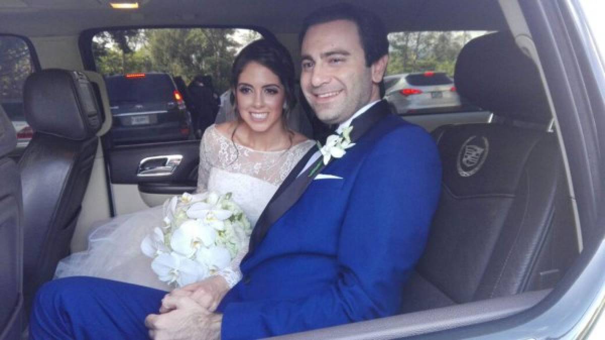 Daniela Misas y Oscar Kafati unen sus vidas en matrimonio ante los ojos de Dios