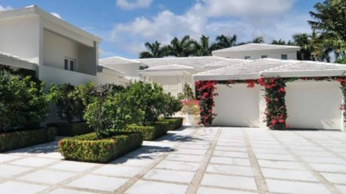 Mansión de Shakira a la venta