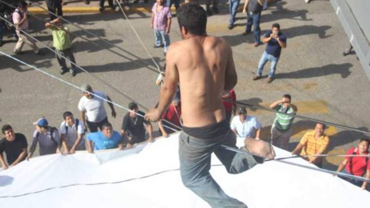 Hondureño atentó contra su vida en Villahermosa, México