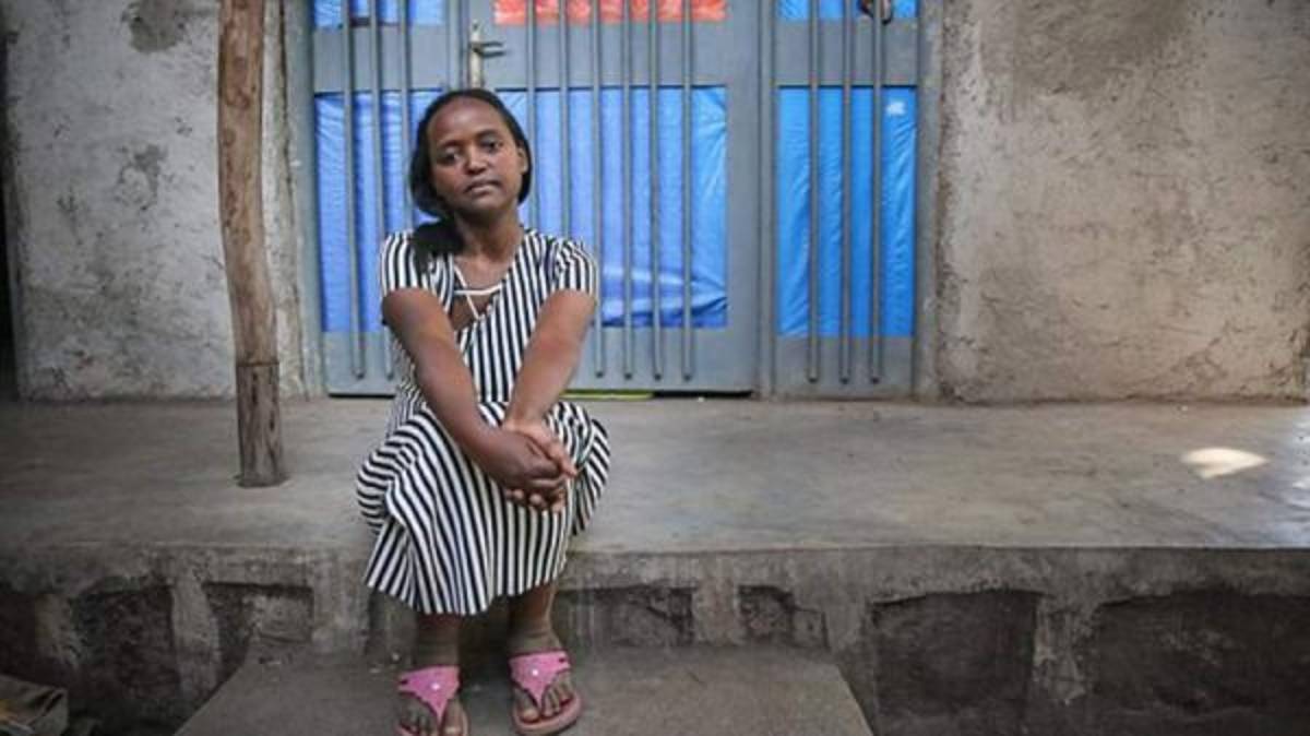 Aparece la madre biológica de Zahara, hija adoptiva de Angelina Jolie