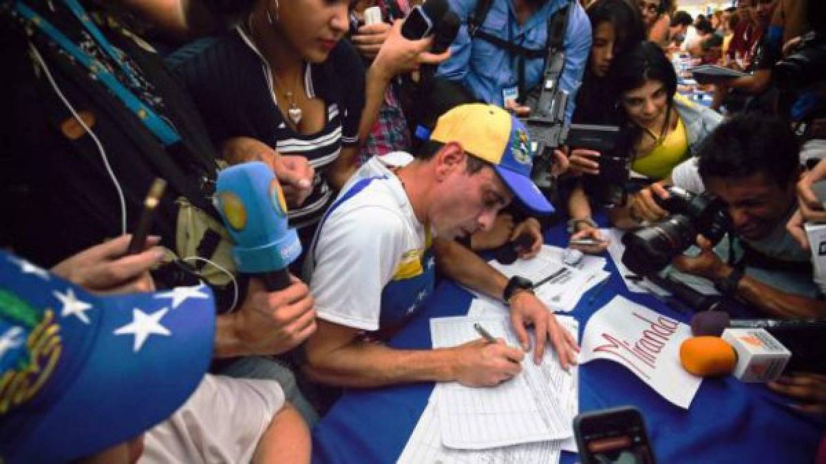 Venezuela: Impiden recolección de firma de Leopoldo López para revocatorio