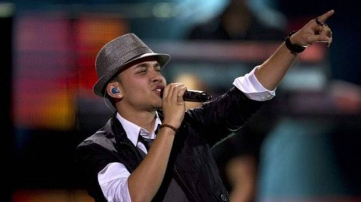 'El Clavo Challenge” de Prince Royce ya es viral en redes