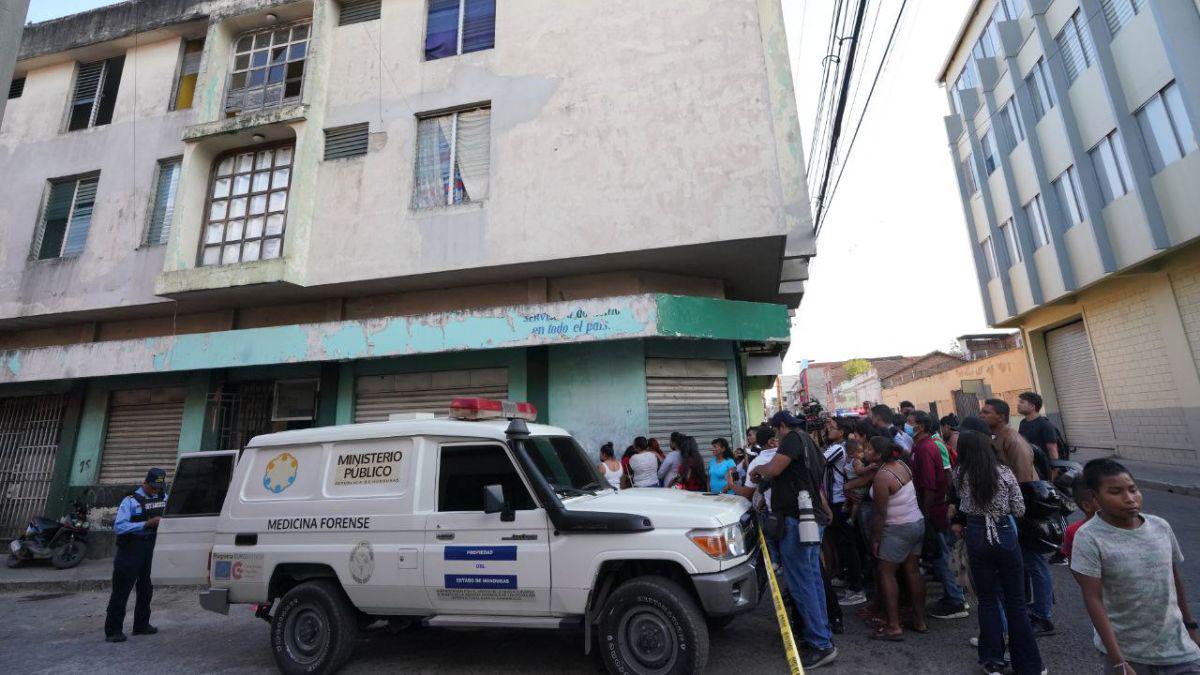 Siete muertos, dos carros incautados y un móvil sin esclarecer: lo más reciente sobre masacre en Comayagüela