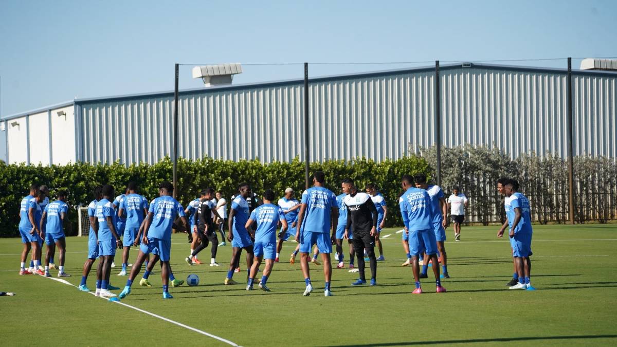 Con sorpresas y todos los legionarios: Así se prepara la Selección de Honduras en Estados Unidos