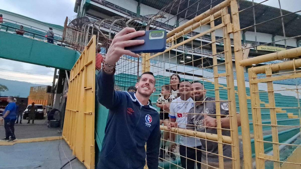 Lindas chicas y sorprende lo que hizo André Orellana: Ambiente previo al Marathón vs Olimpia