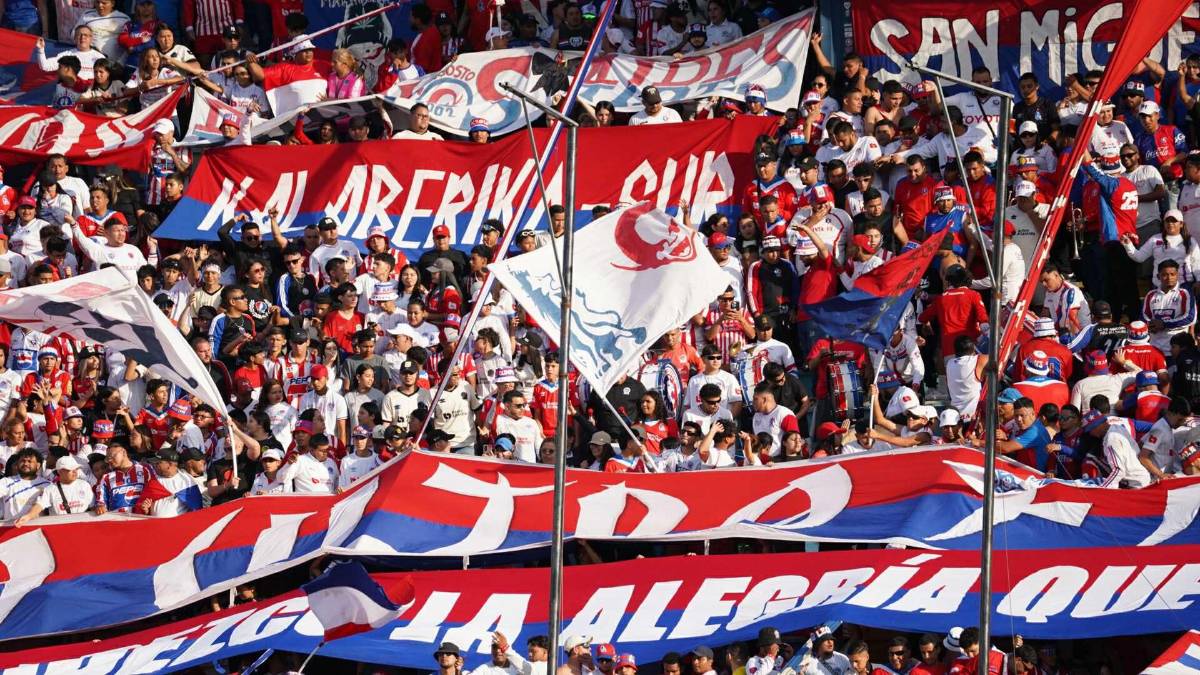 Buba descontrolado, aficionada desmayada, jugador confirma que se va de Olimpia y lágrimas