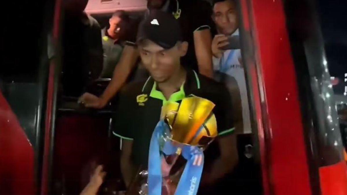 Bajo un impresionante ambiente, Olancho FC fue recibido por su afición en Juticalpa