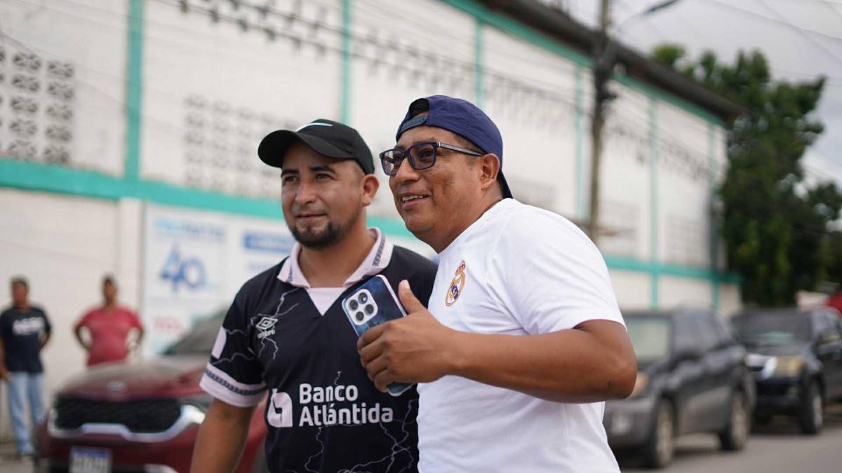 Bellas chicas, invasión Olimpista y el ambientazo en el regreso del CD Choloma a Liga Nacional