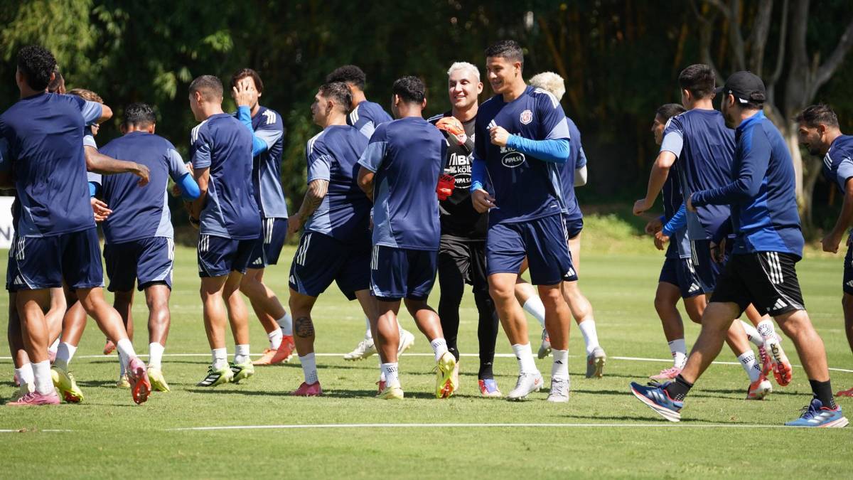 Bromas y risas en último entreno de Costa Rica previo a juego ante Honduras