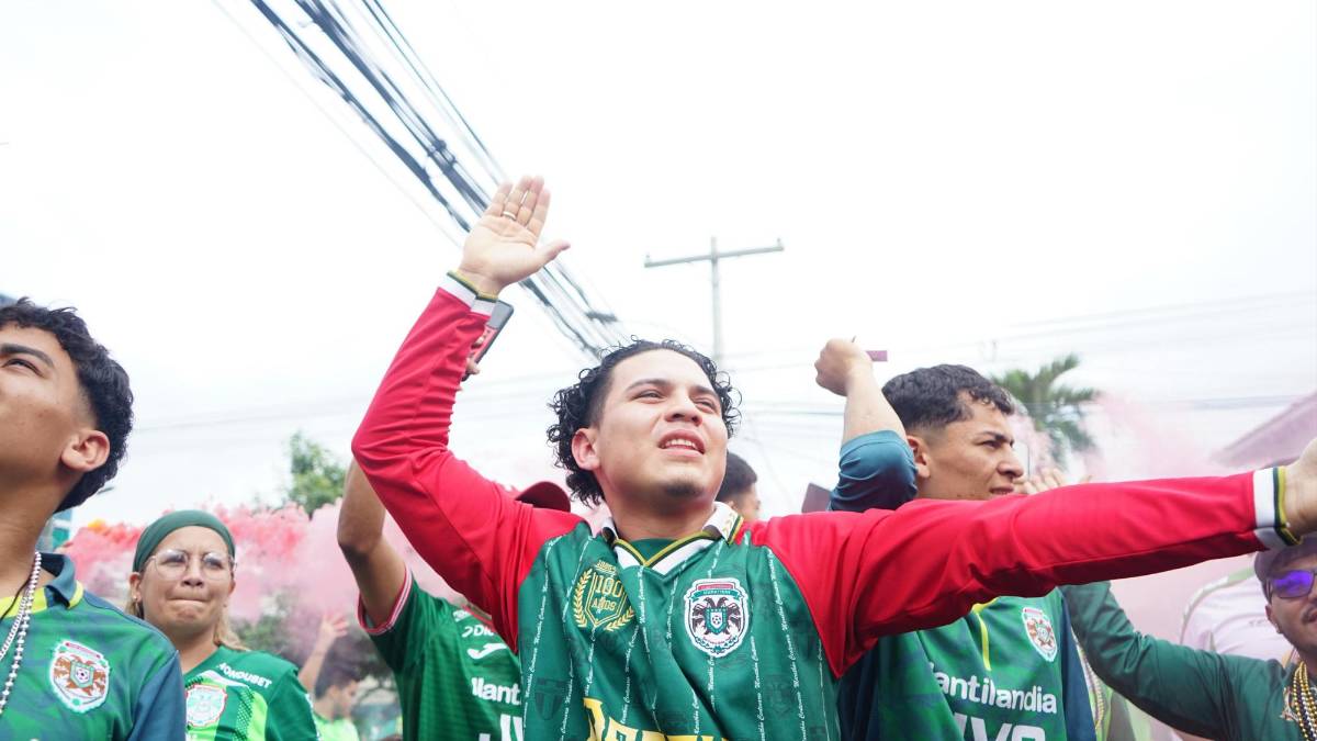 Fiesta total de la afición en SPS: Así se vivió la caravana por festejo del centenario de Marathón