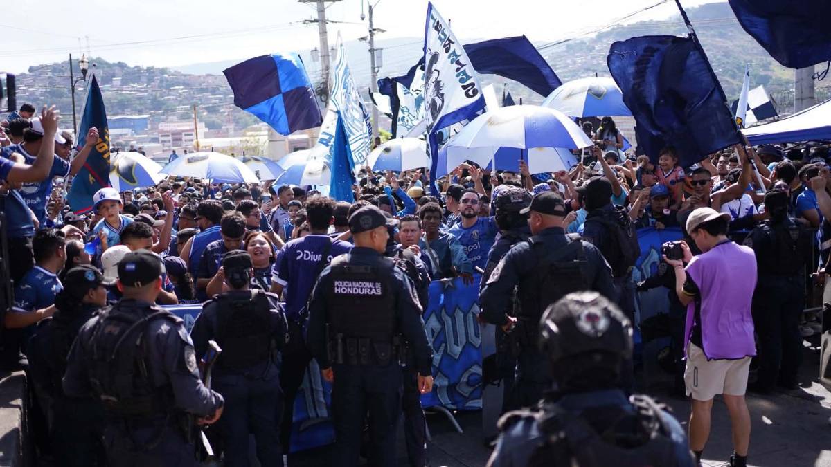 Barra de Motagua se toma las calles de Tegucigalpa previo a la final ante Marathón: Hubo infiltrado
