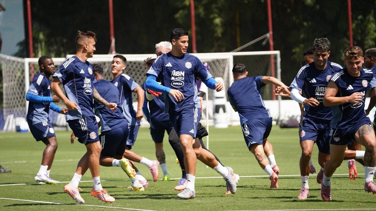 Bromas y risas en último entreno de Costa Rica previo a juego ante Honduras