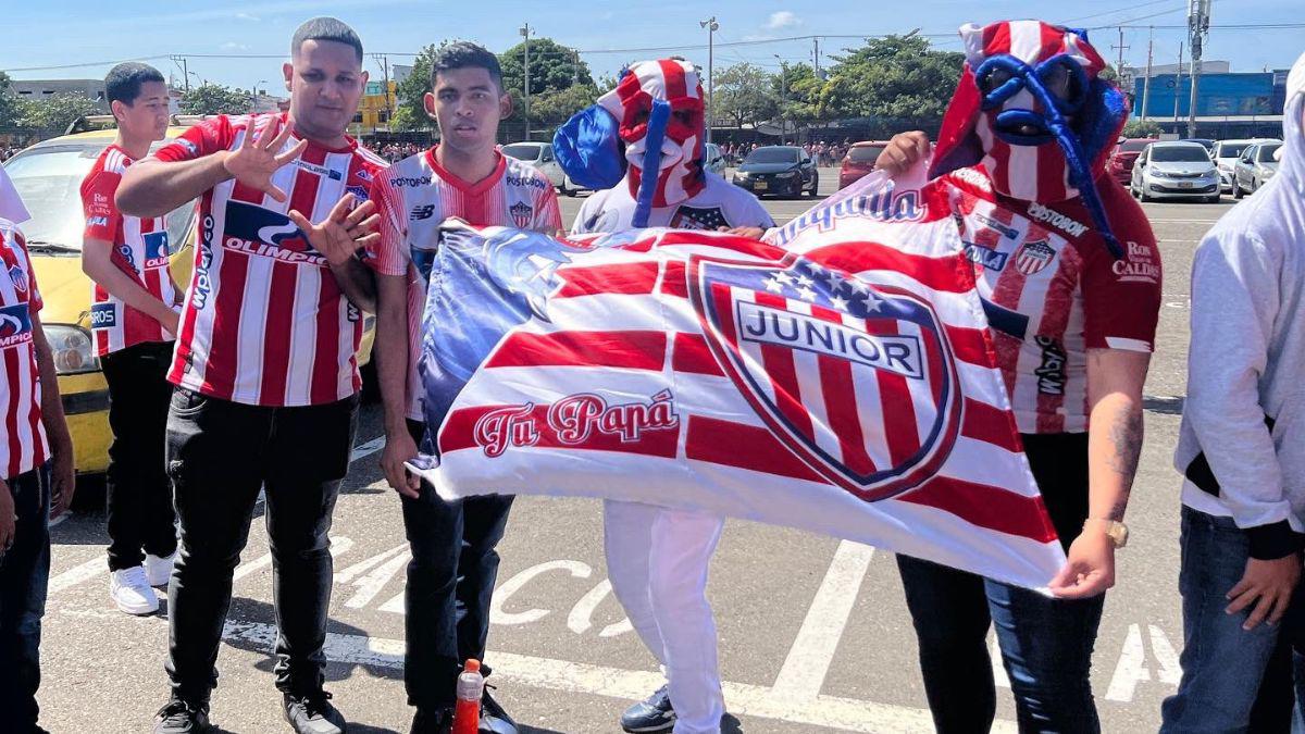 Casa llena: Impresionantes imágenes de la presentación de Quintero en Colombia