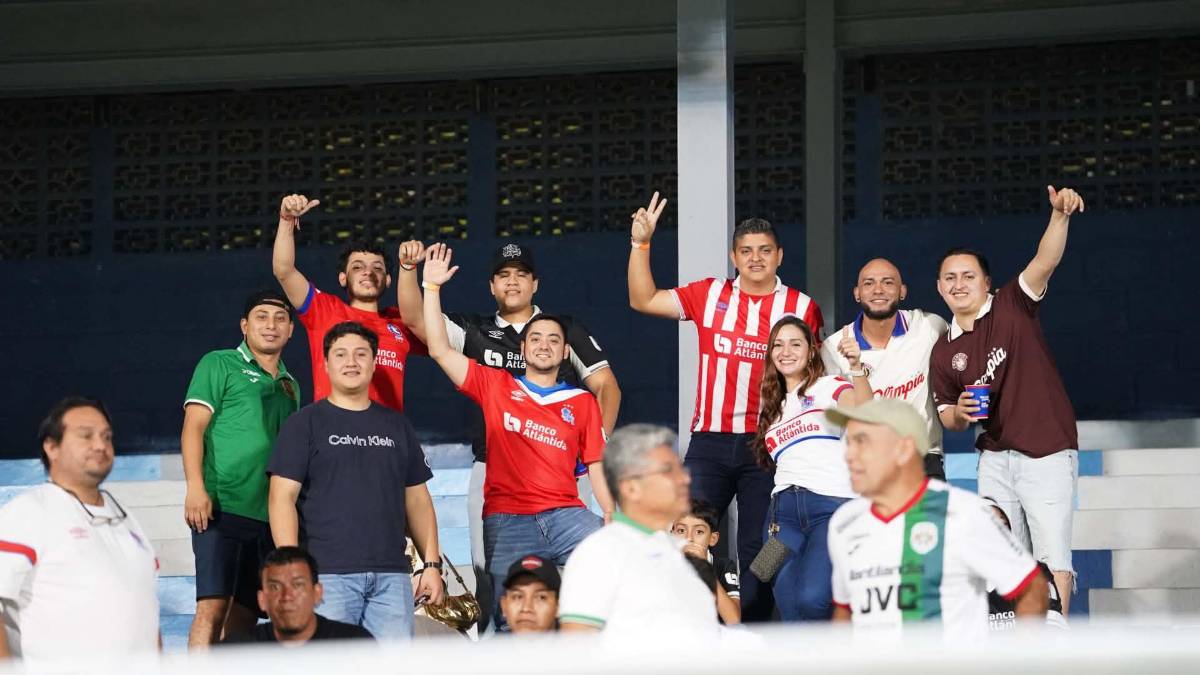 Aficionada enamora, show de las barras y ¿llegó Lavallén?: Ambiente previo al Marathón vs Olimpia