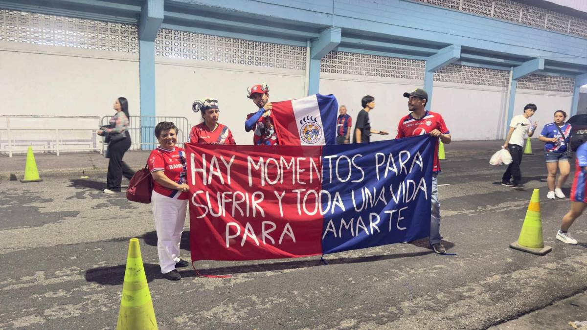 Lindas chicas y guatemaltecos invadieron SPS: El ambientazo previo al Real España vs Xelajú