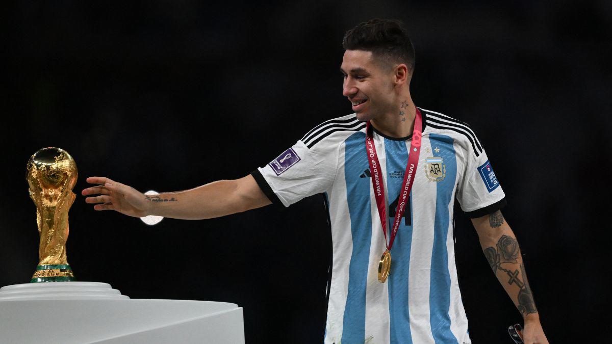 Así fue el momento en que Argentina levantó la Copa del Mundo