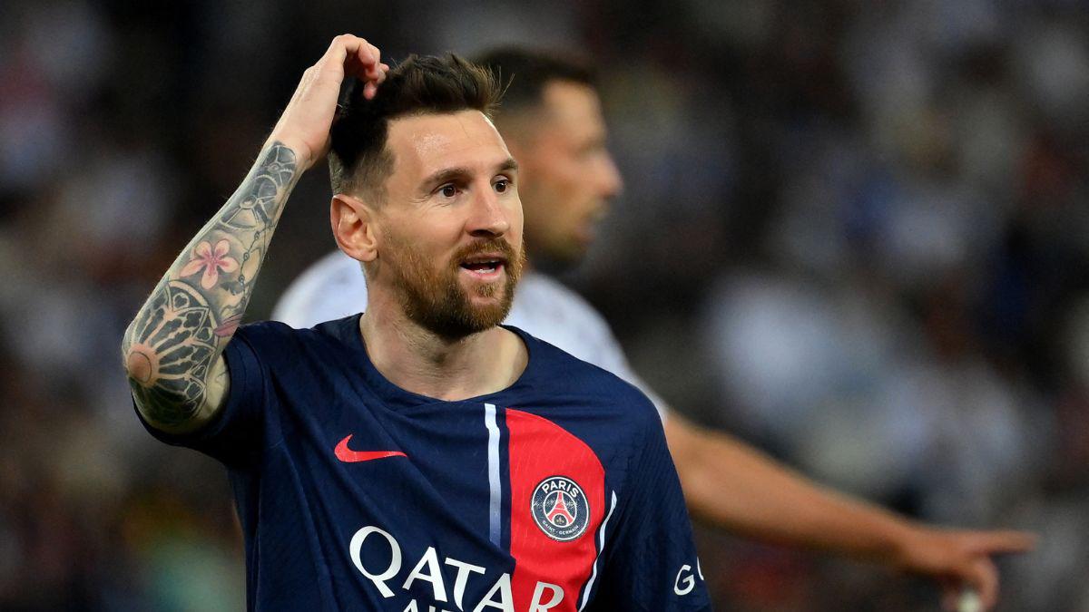 Silbidos y dura derrota en la despedida de Messi con el PSG