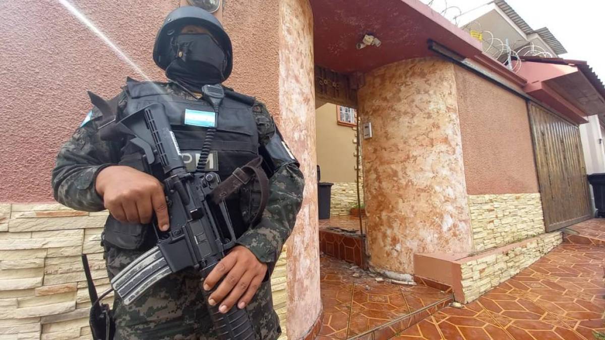 Una hacienda, nueve cuentas bancarias y armas, entre bienes incautados a Juan Carlos “El Tigre” Bonilla