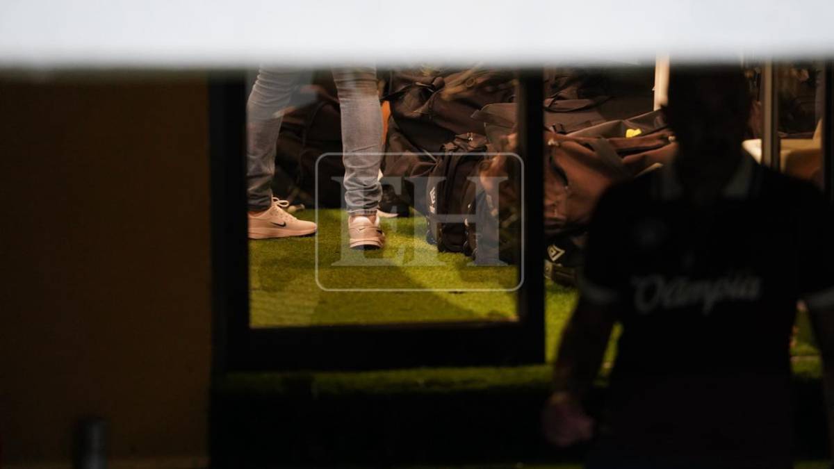 Tristeza en el Olimpia: Así fue la furia y dolorosa salida de los jugadores 'melenudos'