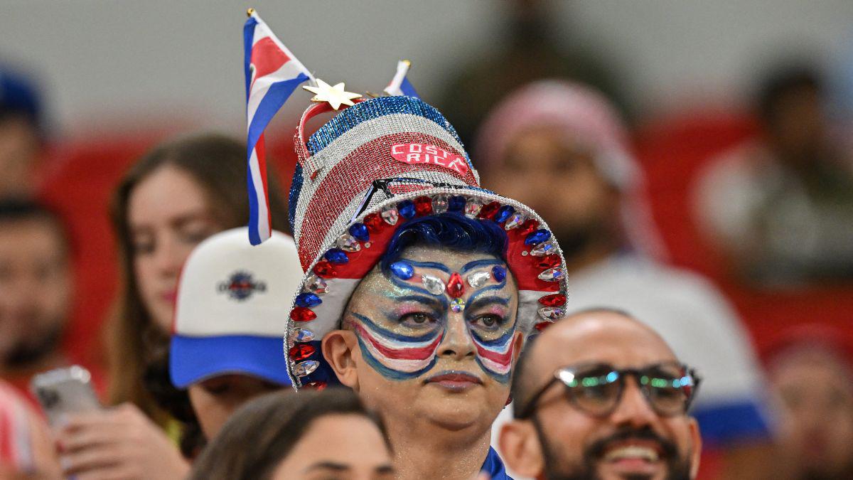 ¡Pura vida! Aficionados de Costa Rica presentes en Qatar para el debut mundialista de La Sele