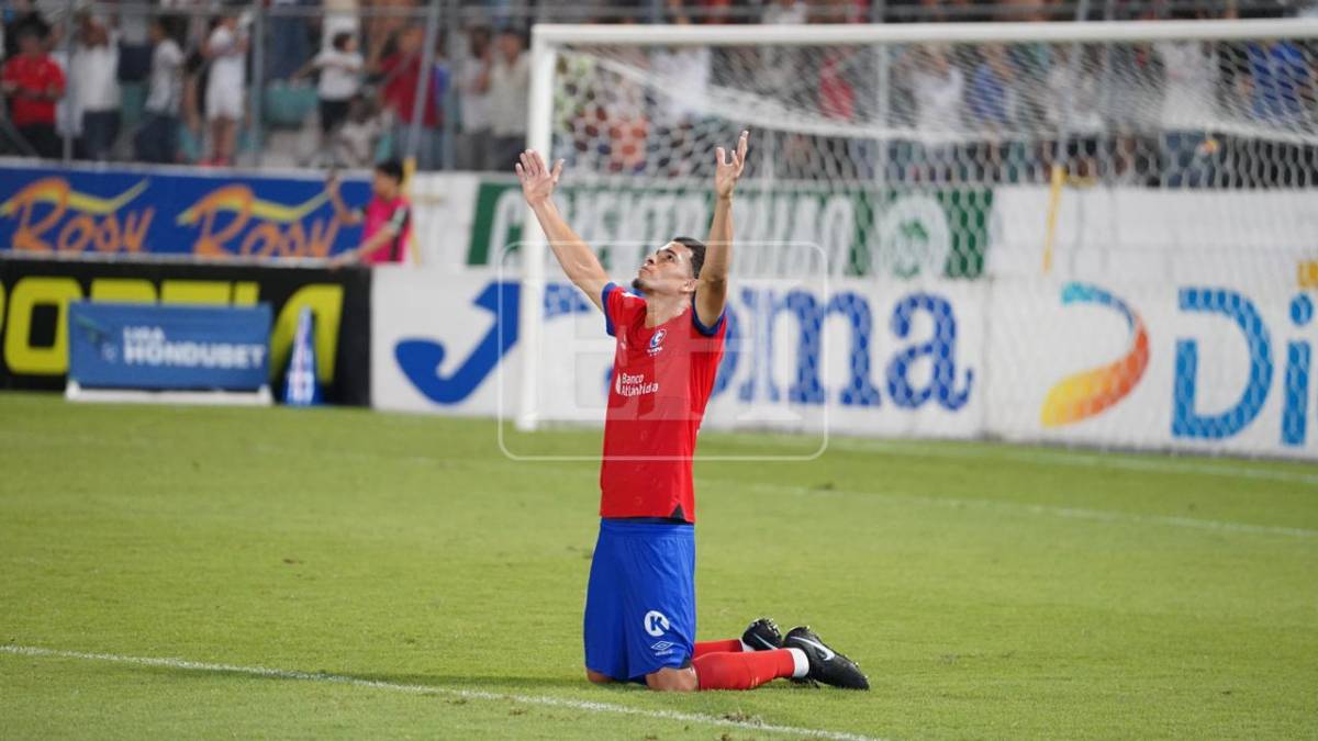 Tristeza en el Olimpia: Así fue la furia y dolorosa salida de los jugadores 'melenudos'