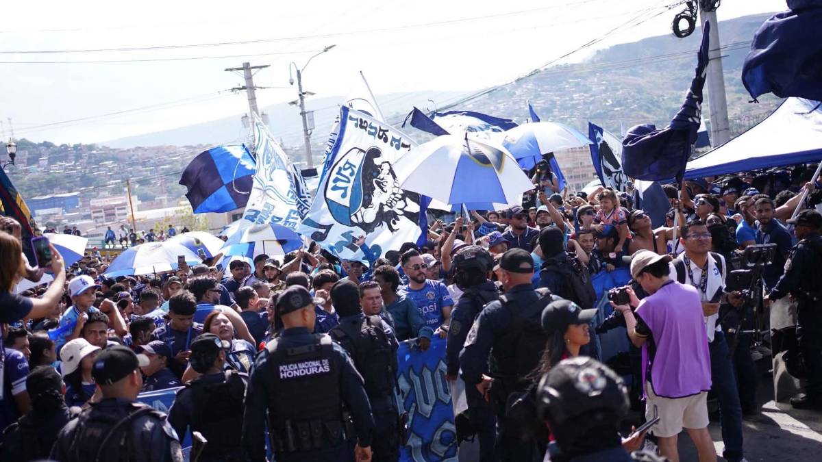 Barra de Motagua se toma las calles de Tegucigalpa previo a la final ante Marathón: Hubo infiltrado