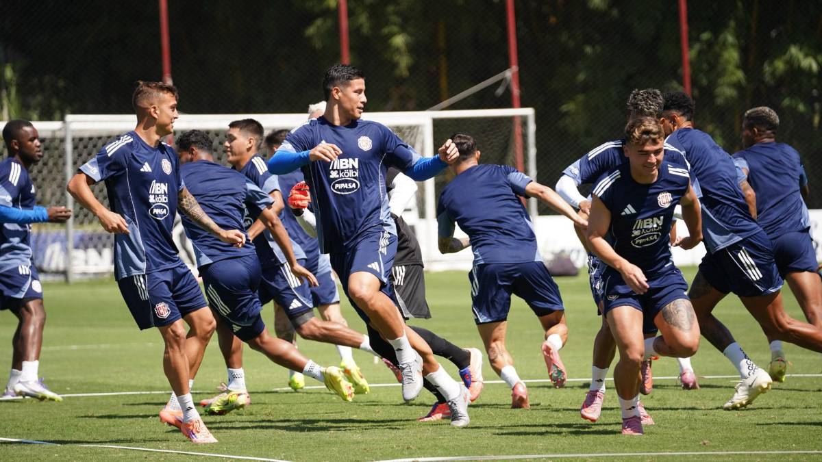Bromas y risas en último entreno de Costa Rica previo a juego ante Honduras
