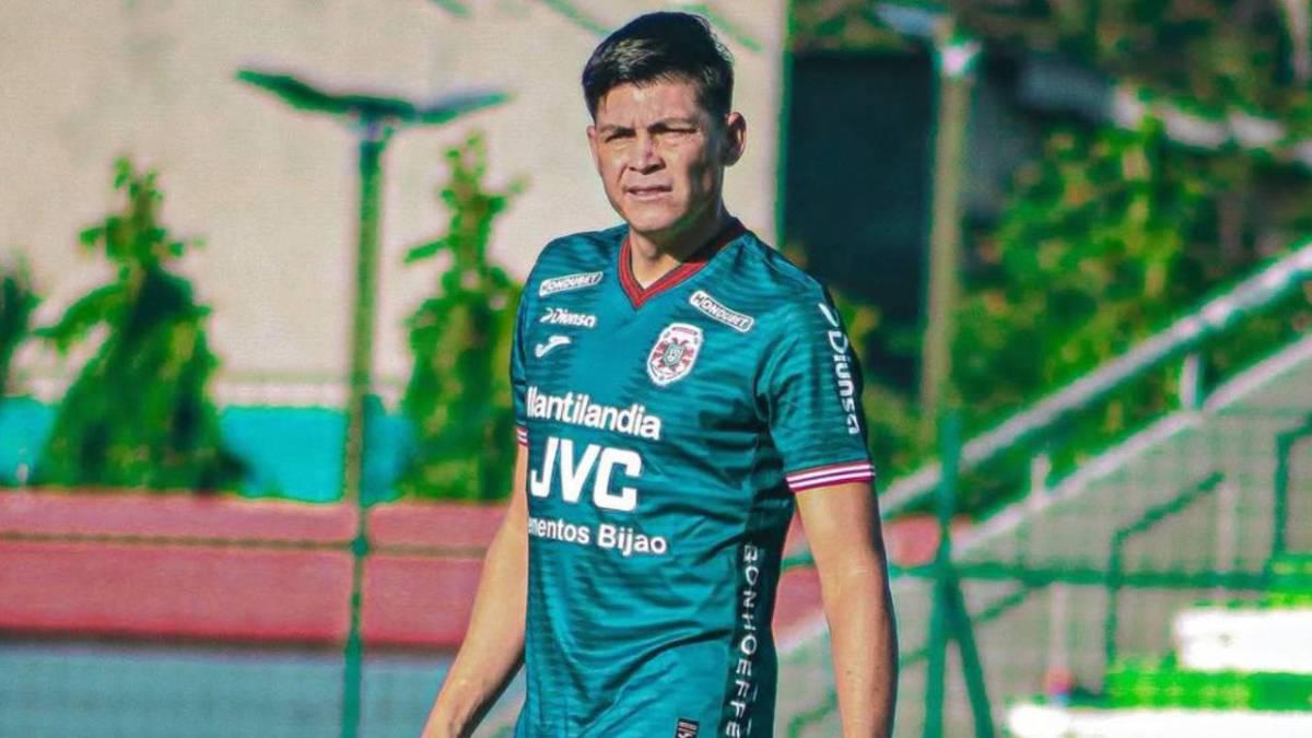Fichajes: Hondureño a Inglaterra, Olimpia con más bajas y Motagua anuncia altas