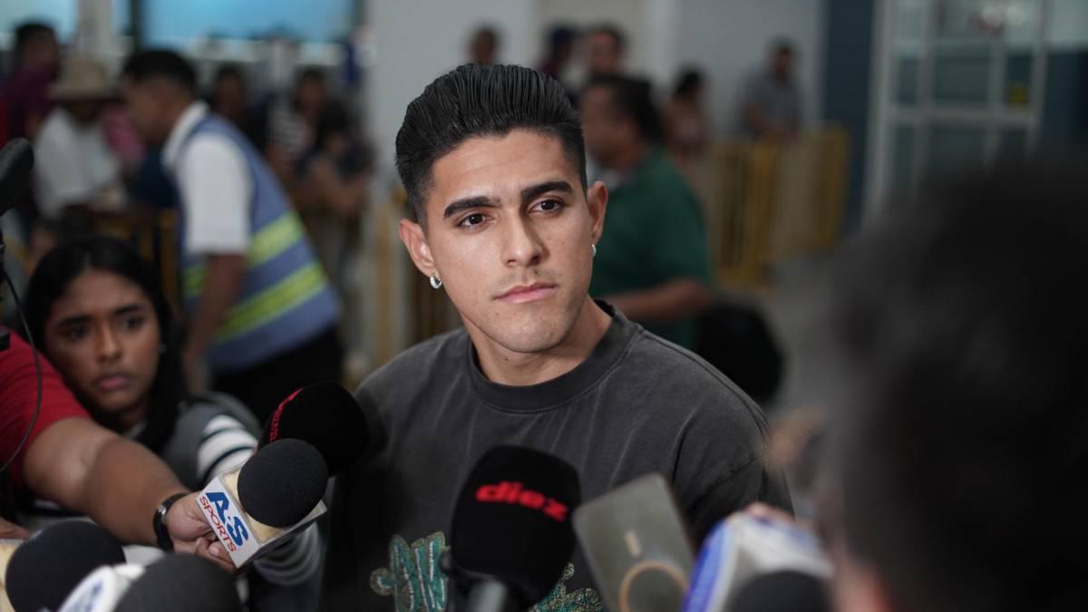 Luis Palma y Kervin Arriaga llegaron a Honduras para enfrentar a México: Así fueron recibidos Luis Palma y Kervin Arriaga llegaron a Honduras para enfrentar a México: Así fueron recibidos