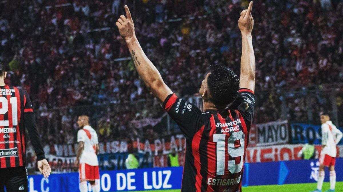 De goleador con Motagua a campeón en Argentina: el presente de Marcelo Estigarribia