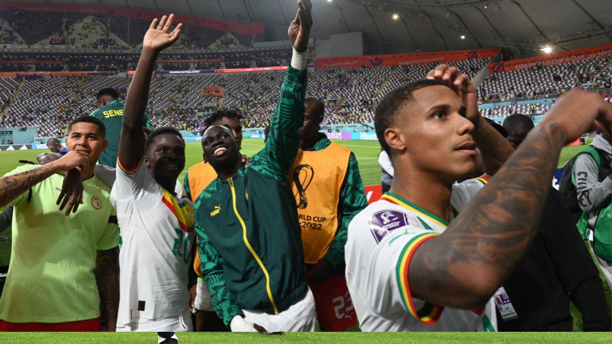 Desconsuelo tricolor y alegría senegalesa: las mejores imágenes del choque entre Senegal y Ecuador