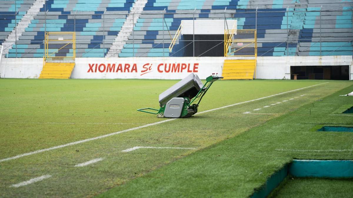 La razón por la que ha cambiado de color la grama del estadio Morazán de San Pedro Sula