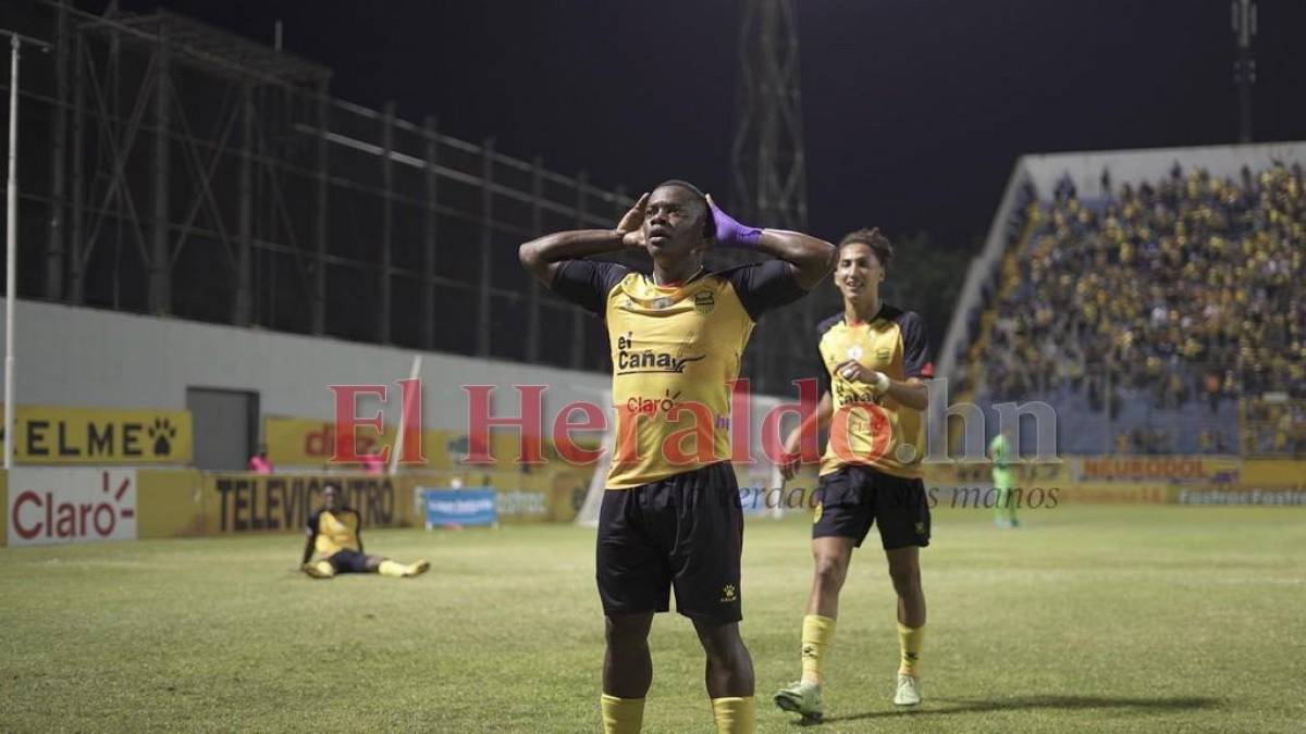 El imperdible festejo de Júnior Lacayo al anotar el 1-0 en la semifinal de vuelta