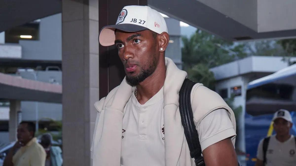 Olimpia amarra sus primeros fichajes, Motagua saca la chequera y Olancho comienza