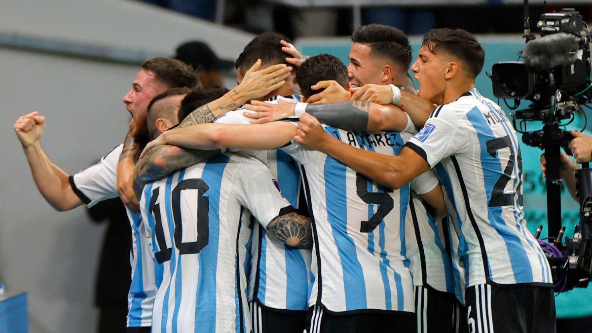 Del sufrimiento a la euforia total: la clasificación de Argentina ante Australia en imágenes