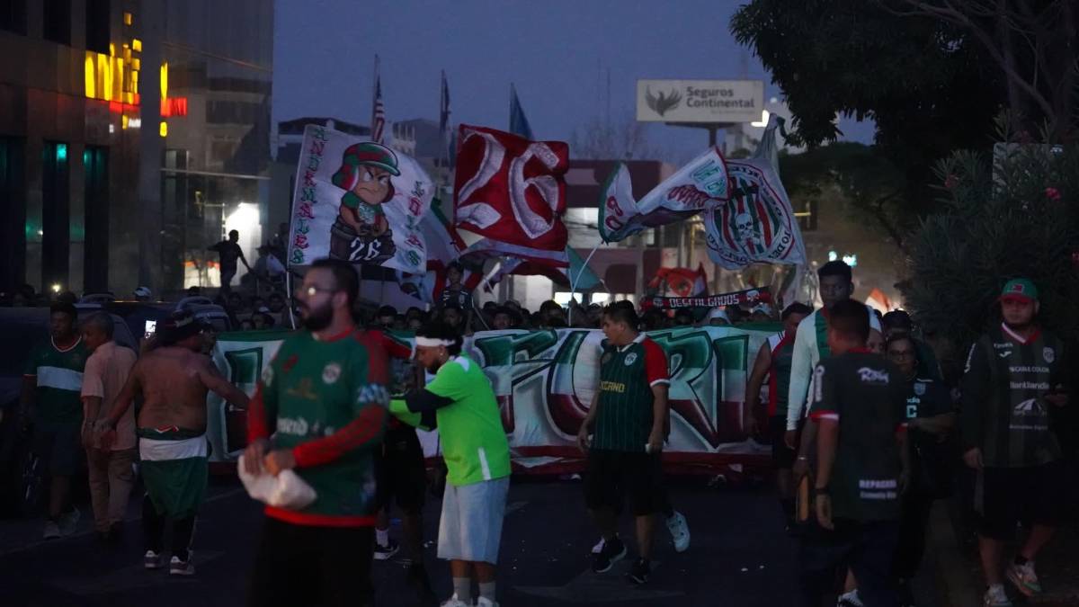 ¿Qué pasó con la Revo? Barra de Marathón monta carnaval previo a la final ante Motagua
